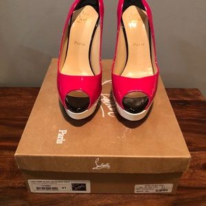 Women’s  shoes